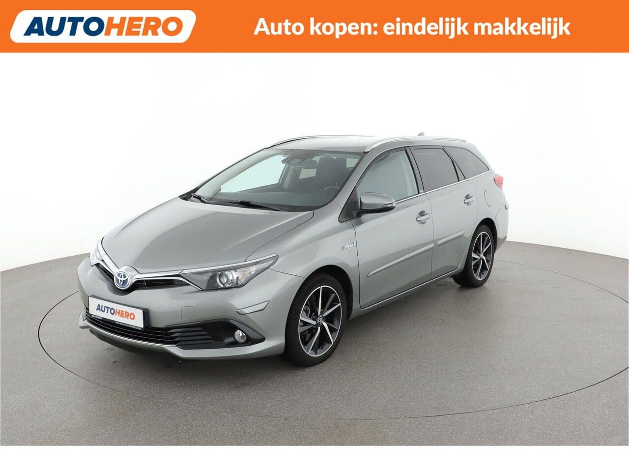 Toyota Auris - 1.8 Hybrid Now PK00162 - AutoWereld.nl