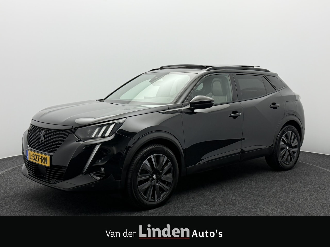 Peugeot e-2008 - EV GT Pack 50 kWh 3-Fase SOH 92,5% | Panoramadak | Adaptive Cruise | Camera | 3D i-Cockpit - AutoWereld.nl