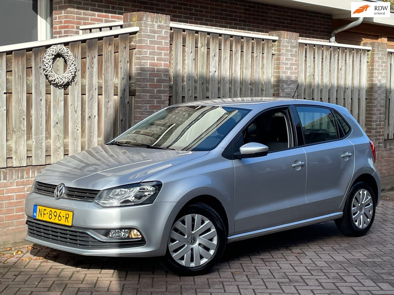 Volkswagen Polo - 1.2 TSI Comfortline AIRCO, 5-deurs, Cruise control, Nw.APK - AutoWereld.nl