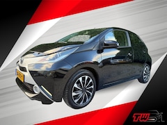 Toyota Aygo - 1.0 VVT-i x-play |NWE APK|TREKHAAK|CAMERA|AIRCO