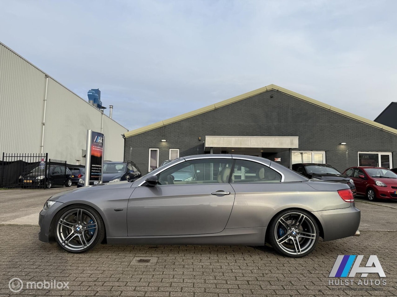 BMW 3-serie Cabrio - 325i 3.0 High Executive M pakket - 19 Inch - Automaat - AutoWereld.nl