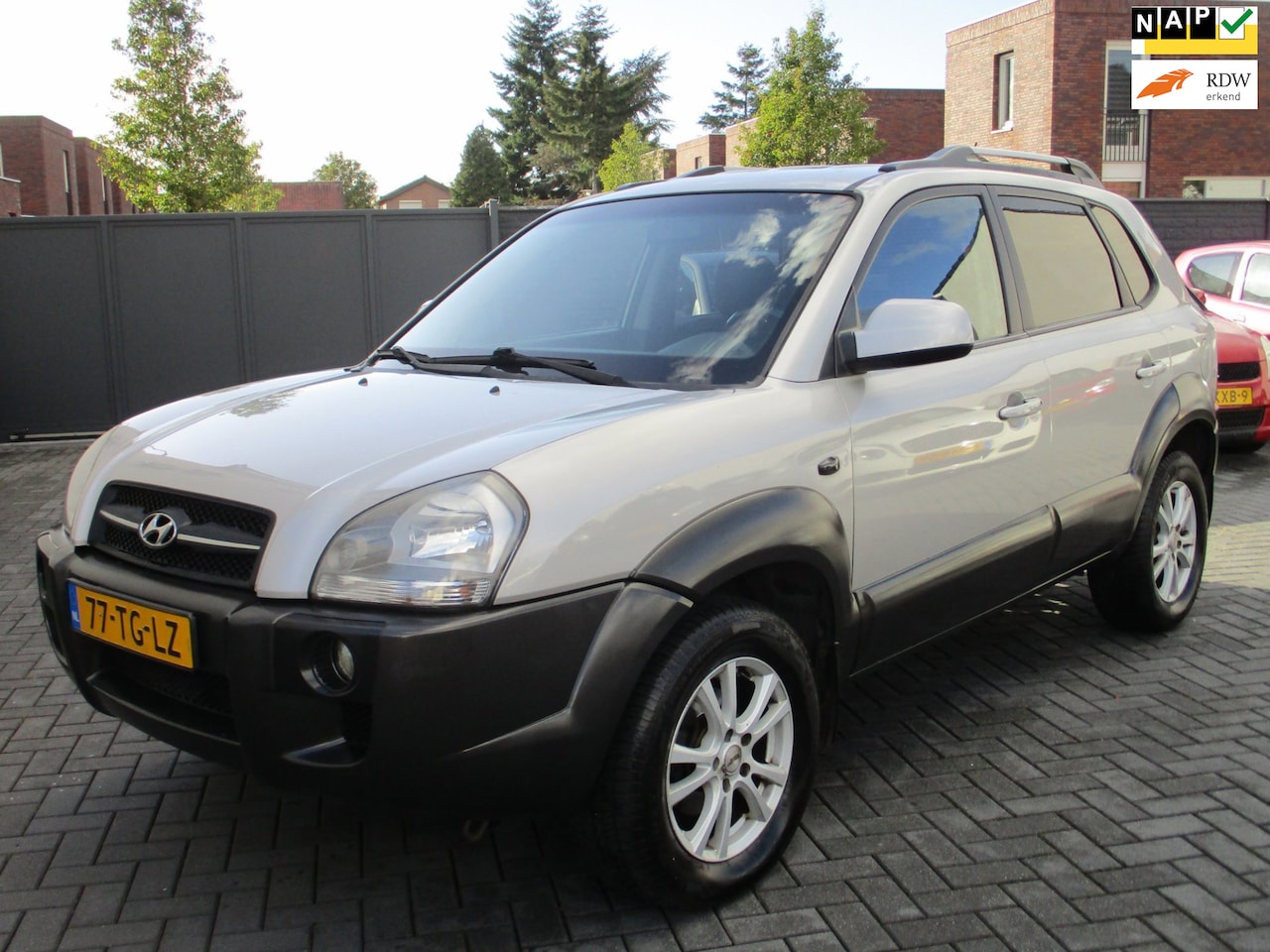Hyundai Tucson - 2.0i Dynamic Airco !! - AutoWereld.nl