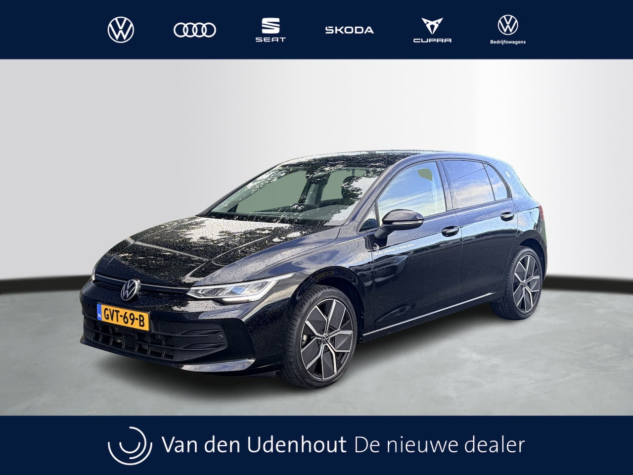 Volkswagen Golf - 1.5 eTSI 116pk Oranje Edition Camera Full Led / Demonstratieauto - AutoWereld.nl