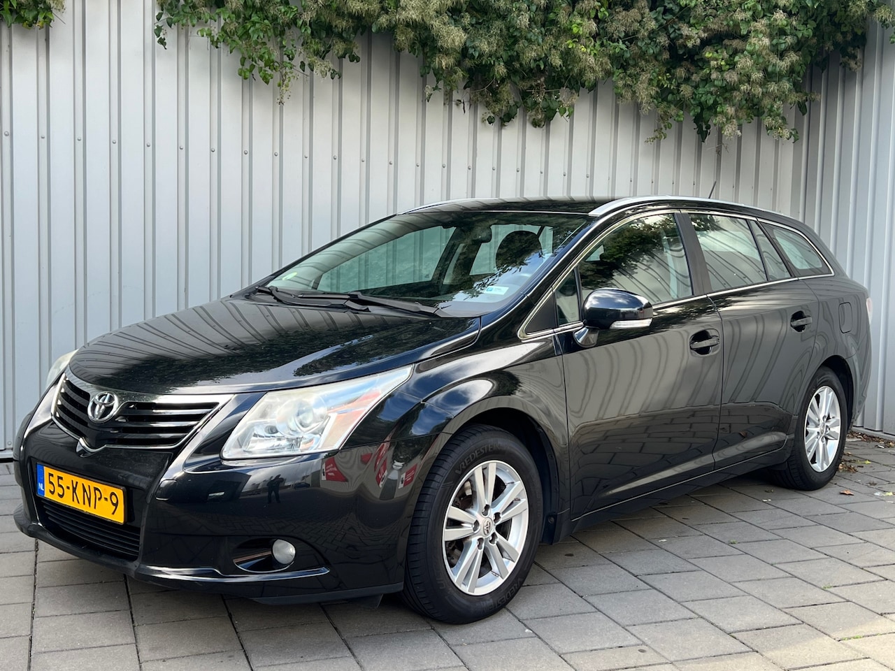 Toyota Avensis Wagon - 1.8 VVTi Dynamic Business Special|Camera|Climate Control| - AutoWereld.nl