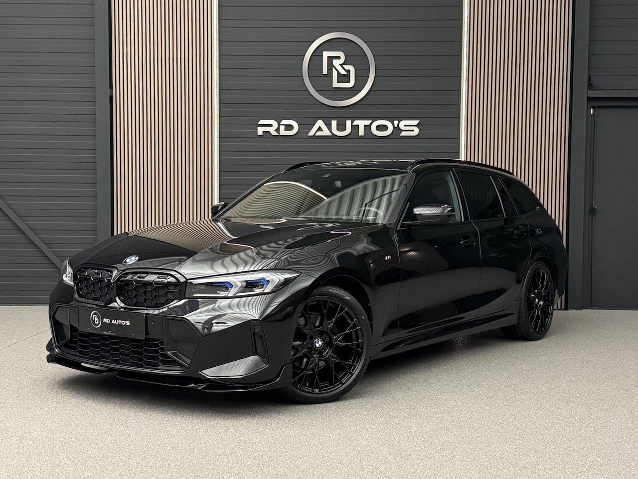 BMW 3-serie Touring - 320i/ M Sport/ Camera/ Memory/ Shadow line - AutoWereld.nl