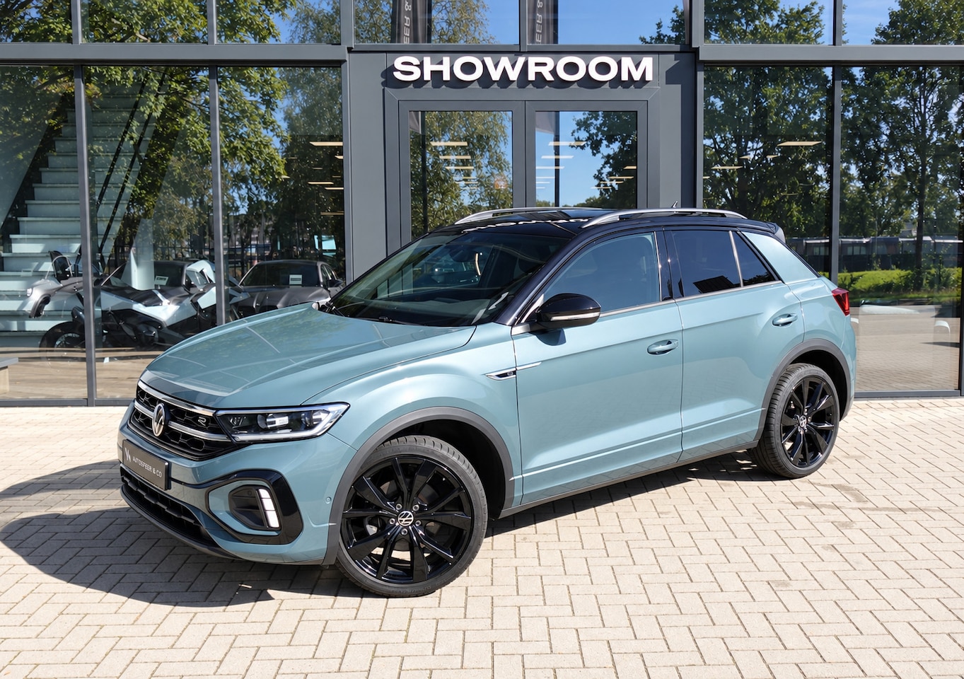 Volkswagen T-Roc - 1.5 TSI R-Line PANO IQ.LIGHT ACC VOL - AutoWereld.nl