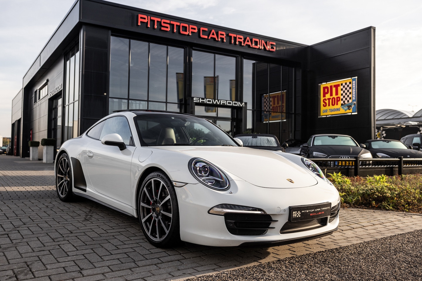 Porsche 911 - 3.8 Carrera 4S 3.8 Carrera 4S, Pano, Gedocumenteerd! Sportuitlaat, Bose, Chrono - AutoWereld.nl
