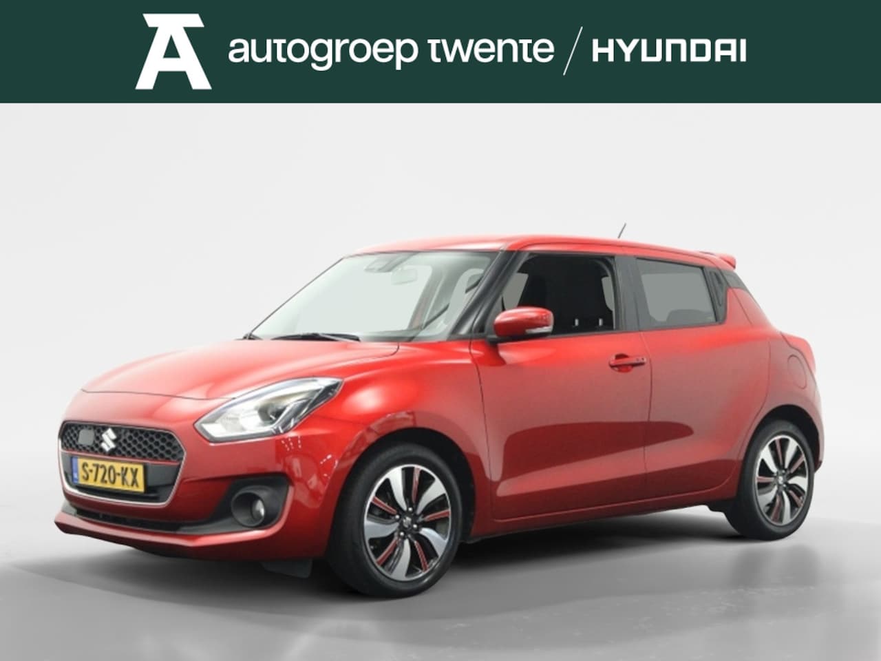 Suzuki Swift - 1.0 Stijl Smart Hybrid | Navigatie | Camera | Cruise control | Stoelverwarming - AutoWereld.nl