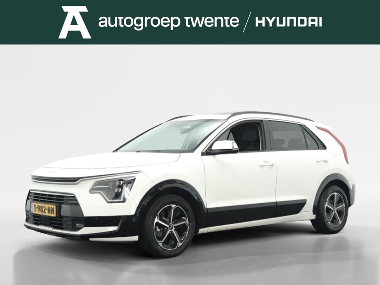 Kia Niro - 1.6 GDi Hybrid Dynamic PlusLine | Schuifdak | Camera | Leder | Navi - AutoWereld.nl