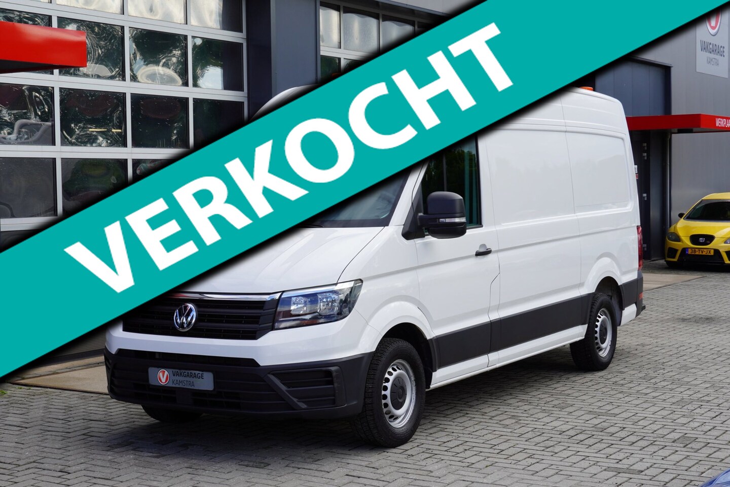 Volkswagen Crafter - 2.0 TDI L3H3 Highline NAP Airco/Cruise - AutoWereld.nl