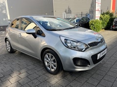 Kia Rio - 1.2 CVVT ComfortLine|Airco|Stuurbekrach|APK 2027