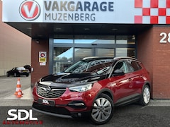Opel Grandland X - 1.6 Turbo Hybrid4 Ultimate 300PK // MEMORY SEATS // NAVI // TREKHAAK // CAMERA // CRUISE /