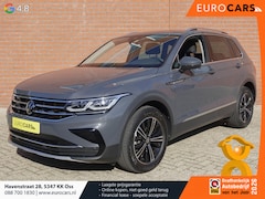 Volkswagen Tiguan - 1.5 TSI 150pk DSG Elegance Navigatie Apple Carplay / Android Auto Parkeersensoren Camera A