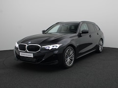BMW 3-serie Touring - 330e Comfort Access | Sportstoelen | Hemelbekleding Antraciet | 18''