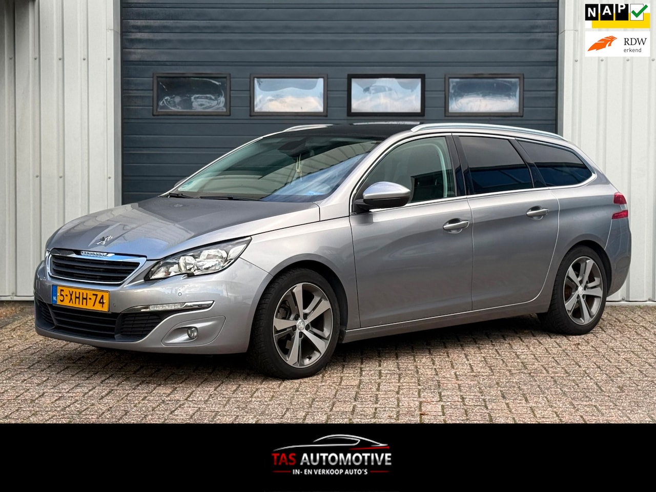 Peugeot 308 SW - 1.2 PureTech Blue Lease Executive NAVI/PANO - AutoWereld.nl