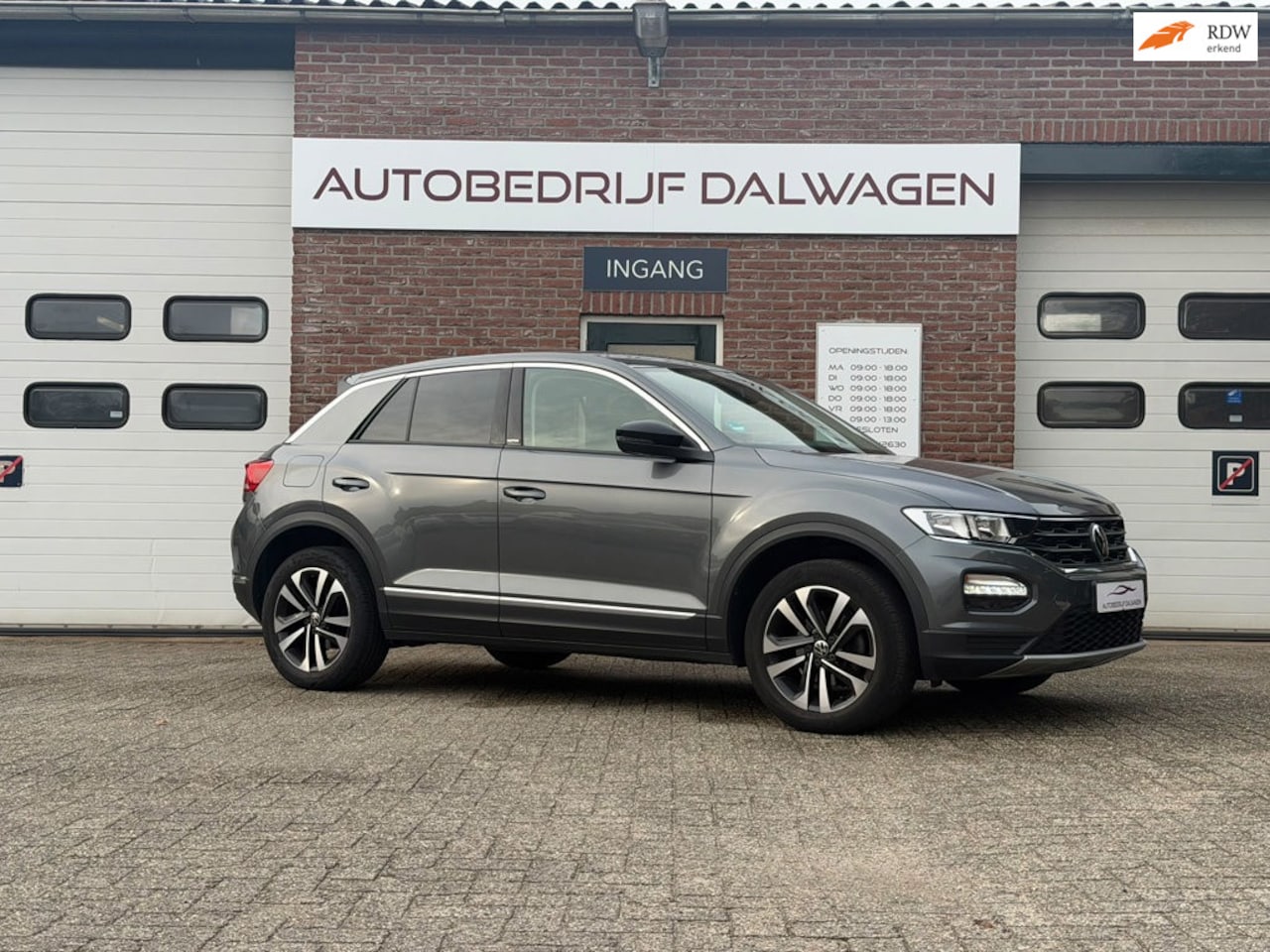 Volkswagen T-Roc - 1.5 TSI Sport 1.5 TSI Sport - AutoWereld.nl