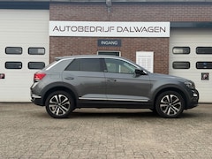 Volkswagen T-Roc - 1.5 TSI Sport