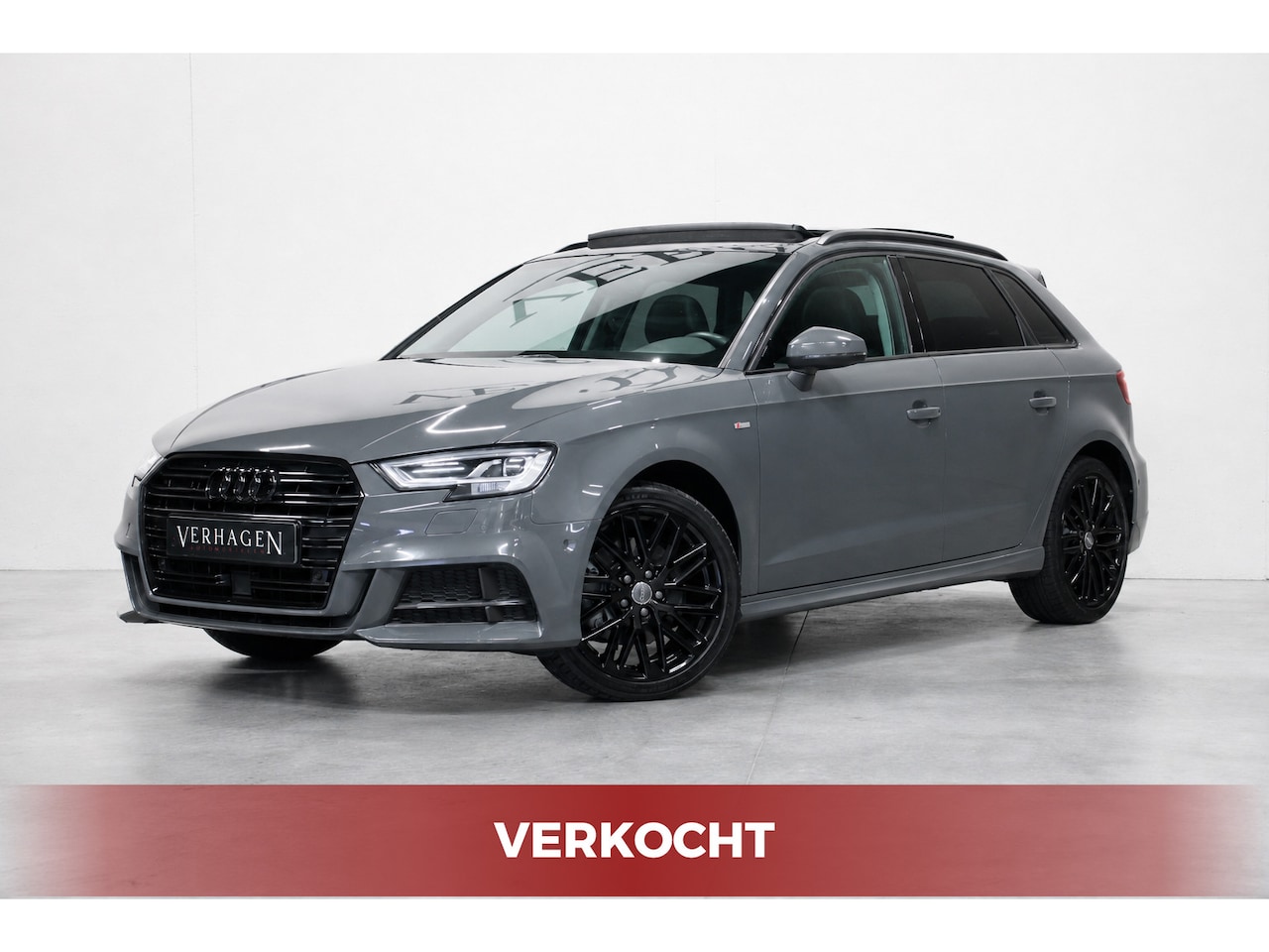 Audi A3 Sportback - 2.0 TFSI quattro Sport S Line Pano Trekhaak - AutoWereld.nl