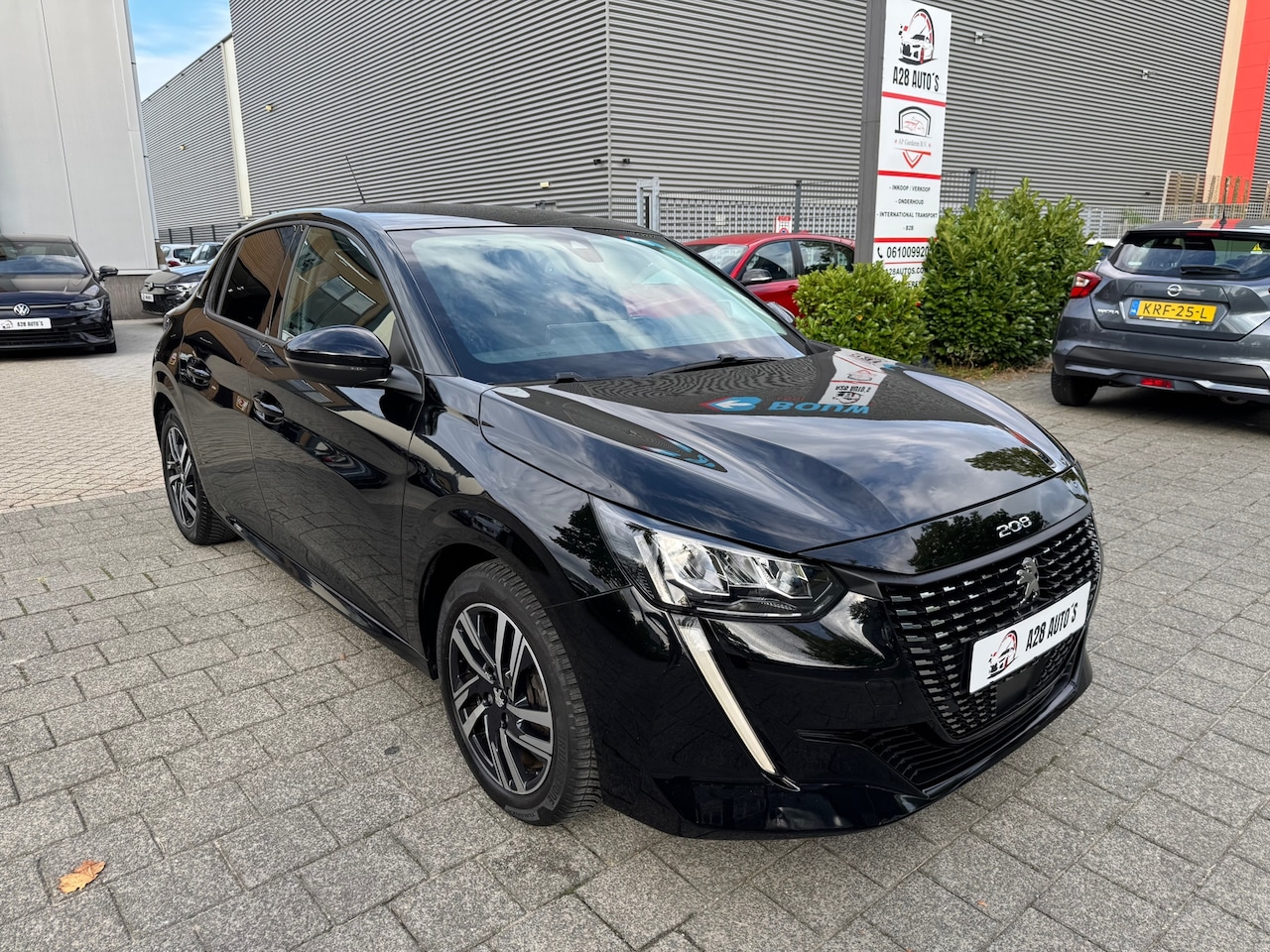 Peugeot 208 - 1.2 PureTech Allure|Automaat|Cruise contr| Achteruitrijcamera - AutoWereld.nl