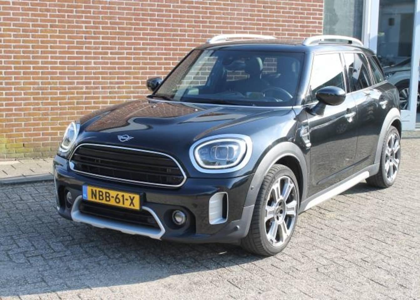 MINI Countryman - Mini (F60) 1.5 136pk Aut. Cooper - AutoWereld.nl
