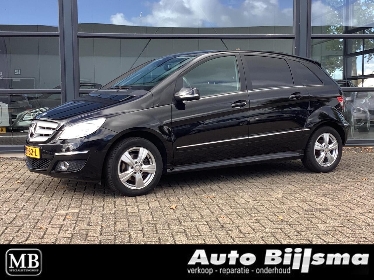 Mercedes-Benz B-klasse - 180 automaat, cruise, parkeersensoren, airco - AutoWereld.nl
