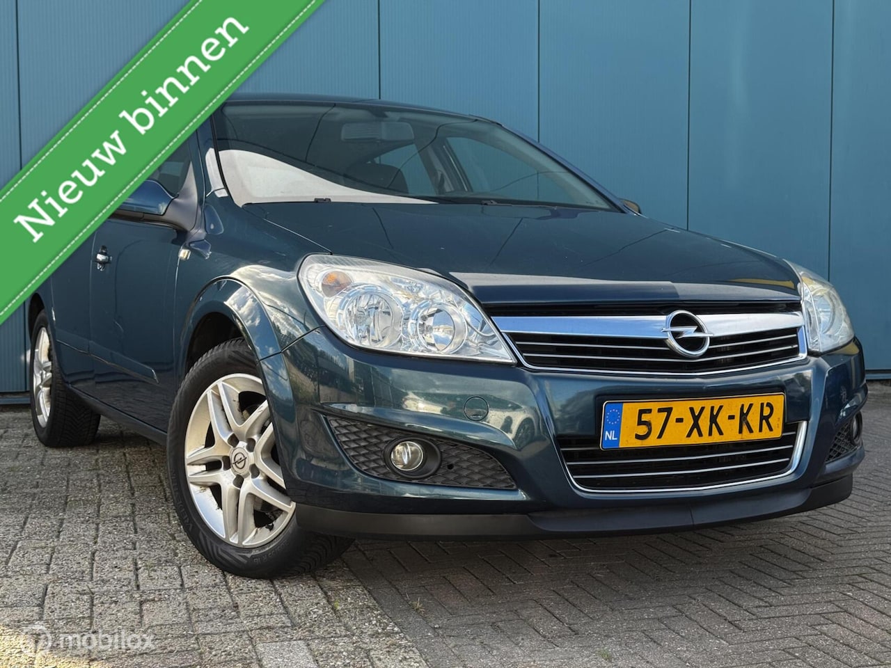 Opel Astra - 1.6 Temptation 5Drs Cruise Control Apk 10-10-2027 - AutoWereld.nl