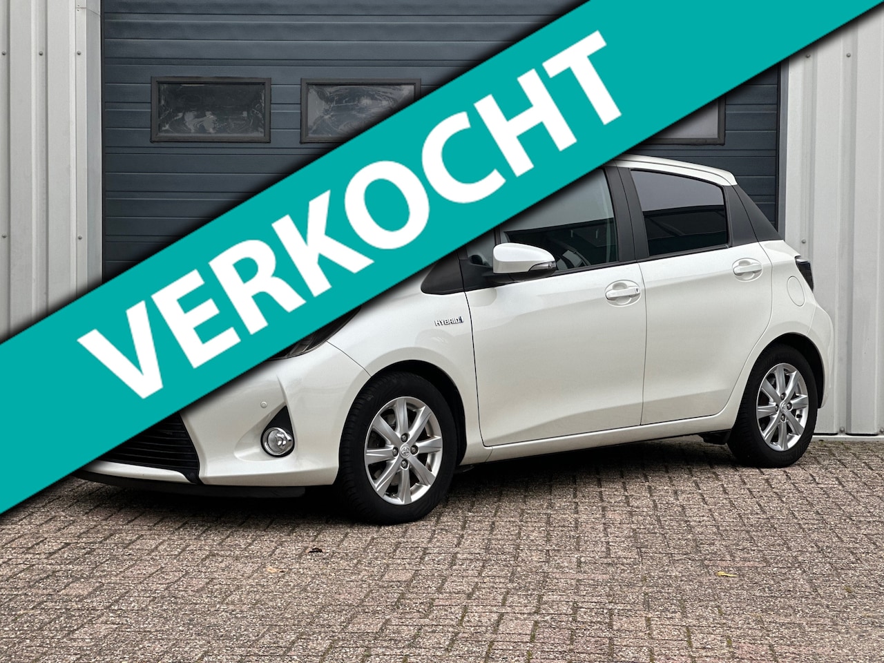 Toyota Yaris - 1.5 Full Hybrid Aspiration 1.5 Full Hybrid Aspiration - AutoWereld.nl