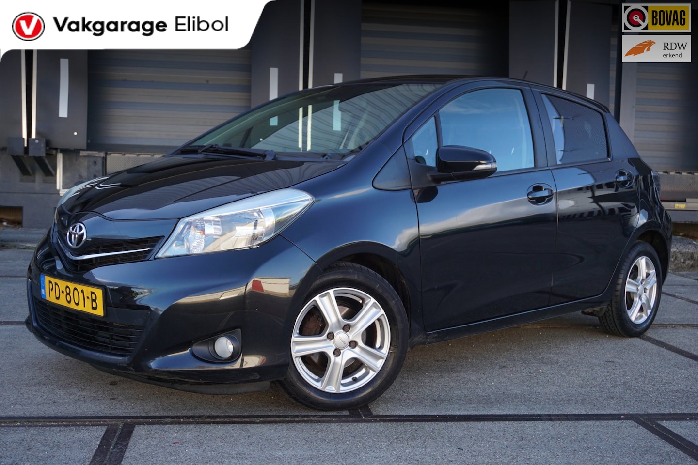 Toyota Yaris - 1.3 VVT-i Aspiration 1.3 VVT-i Aspiration - AutoWereld.nl