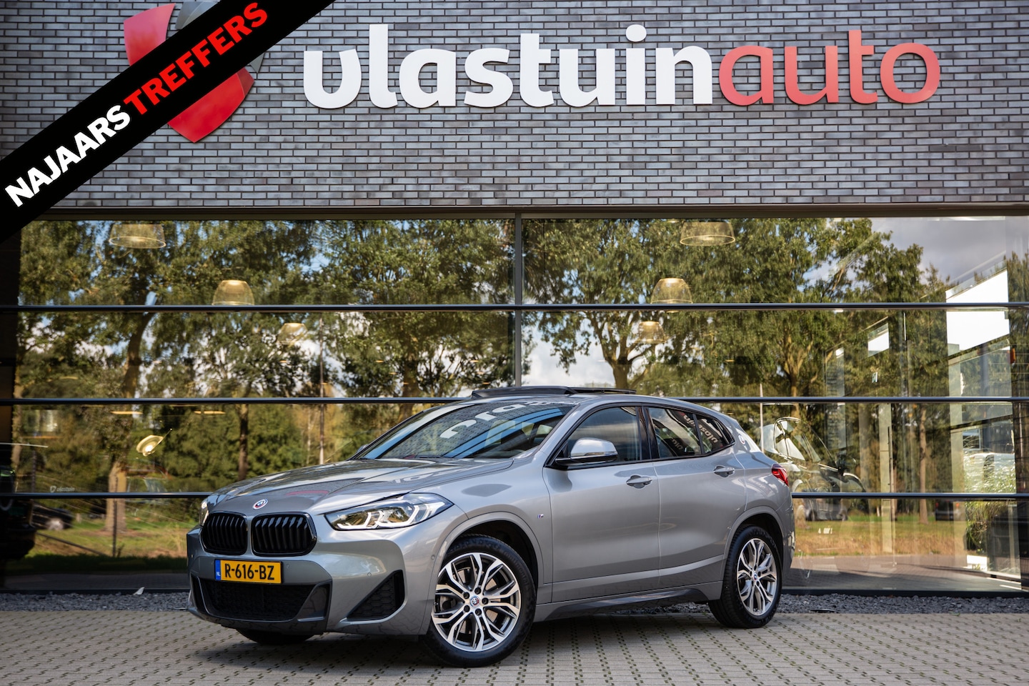 BMW X2 - xDrive20i Business Edition Plus , Panoramadak, HUD, Achteruitrijcamera, Navigatie, - AutoWereld.nl