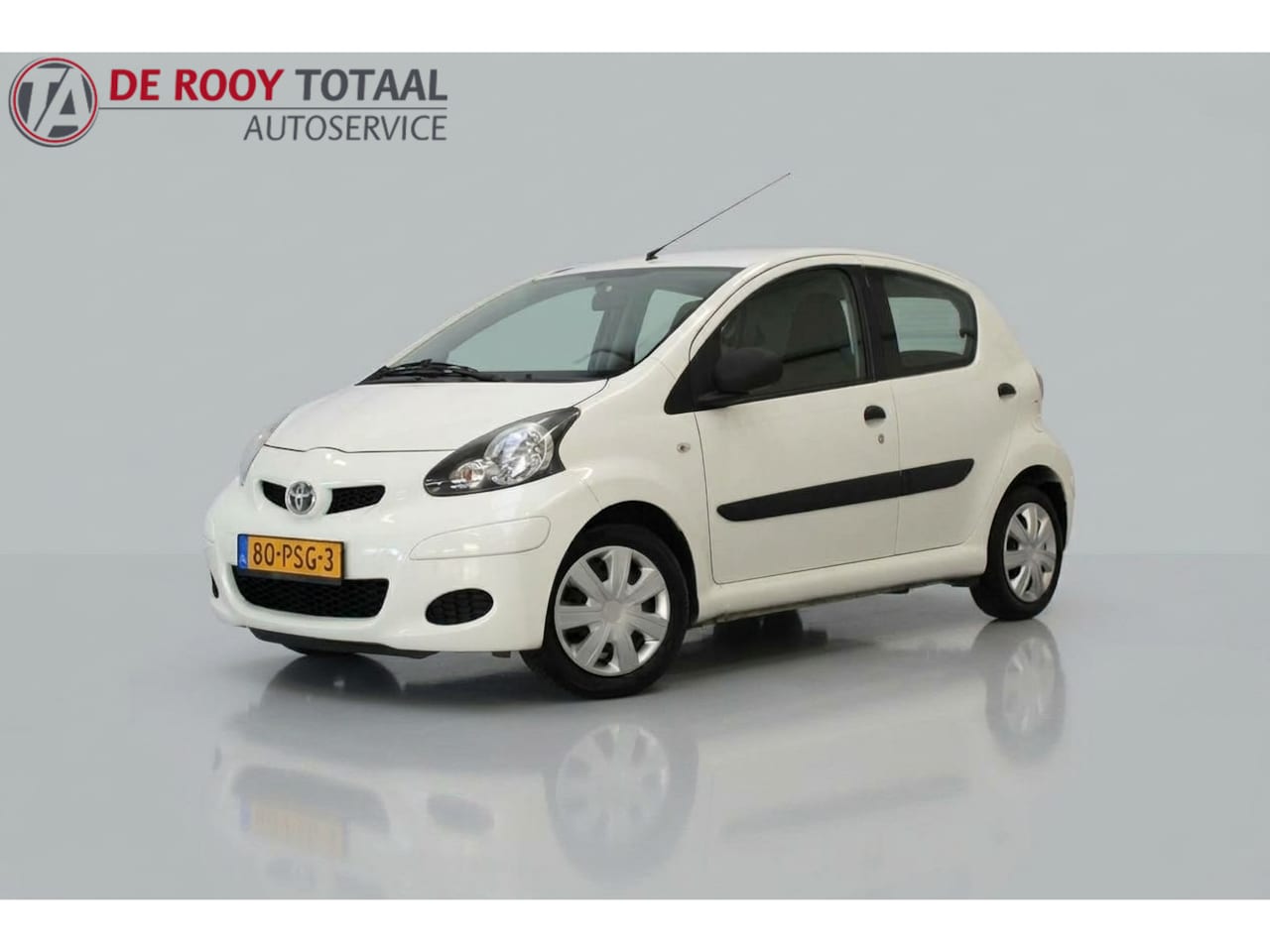 Toyota Aygo - 1.0-12V Access 1.0-12V Access 68PK, STUURBEKRACHTIGING | 5 DRS | GOED ONDERHOUDEN - AutoWereld.nl