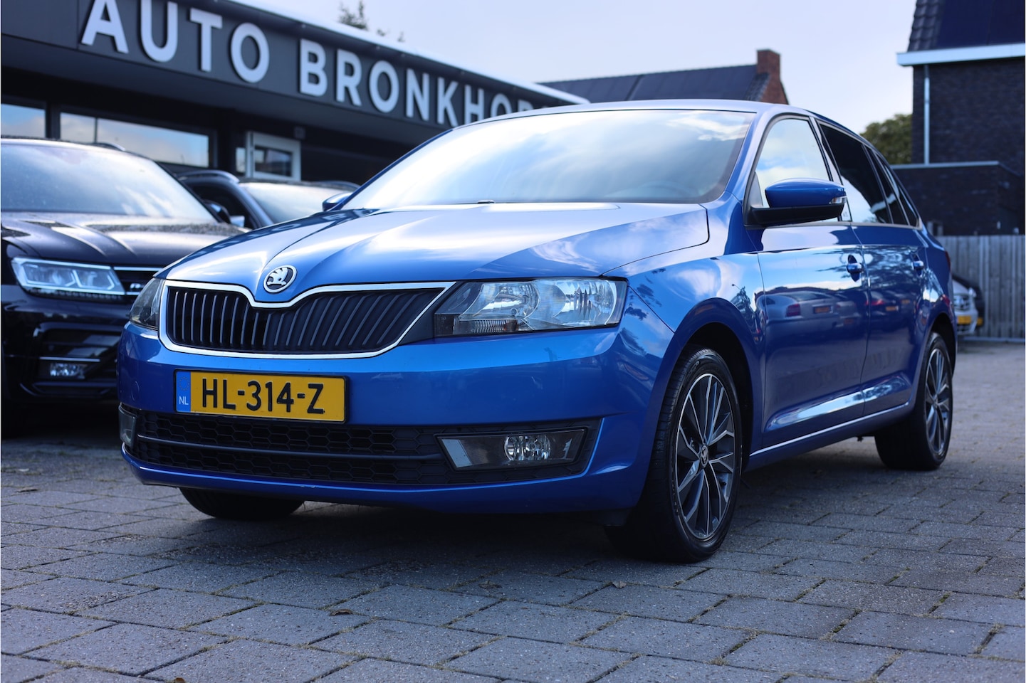 Skoda Rapid Spaceback - 1.2 TSI GREENTECH | AUTOMAAT | 1e EIGENAAR! - AutoWereld.nl