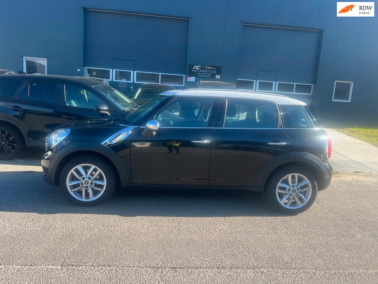 MINI Countryman - 1.6 Cooper Chili automaat ! 224dkm! - AutoWereld.nl
