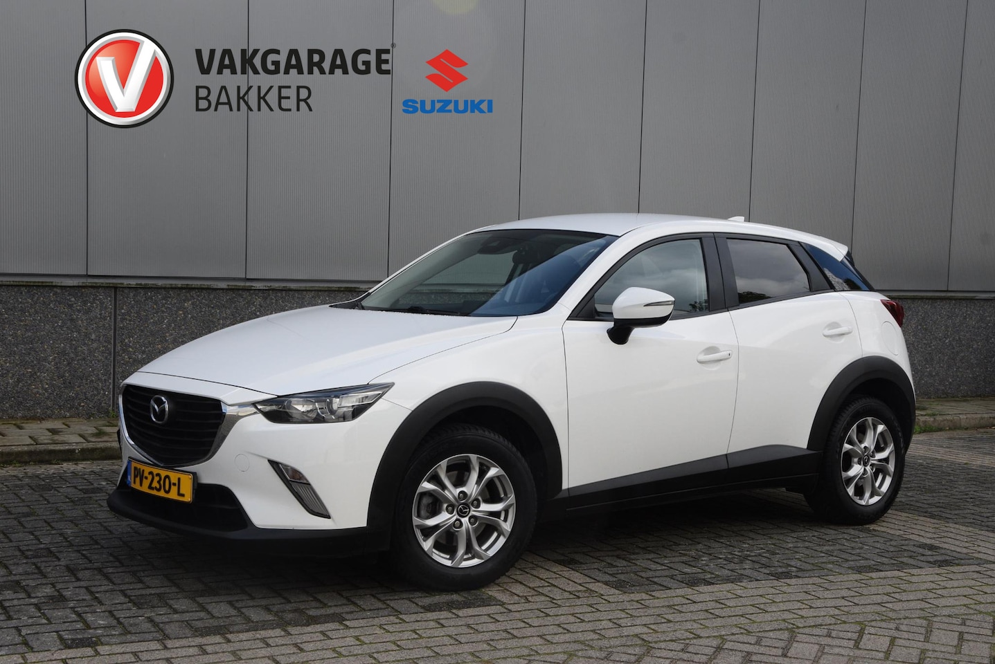 Mazda CX-3 - 2.0 SkyActiv-G 120 Dynamic | navigatie | stoelverwarming | DAB | - AutoWereld.nl