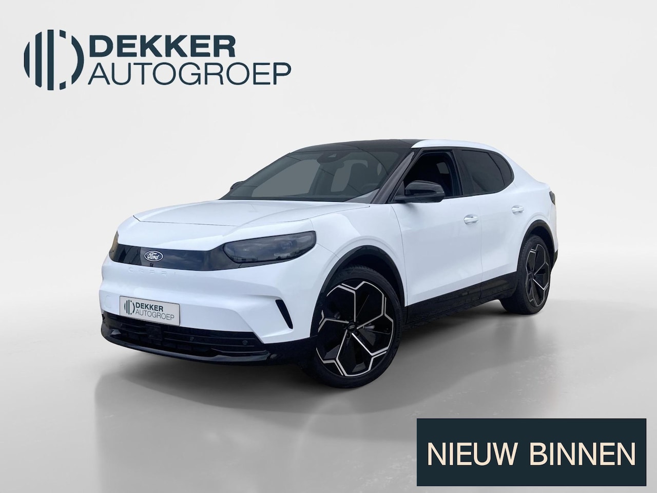 Ford Capri - Premium Standard Range RWD 52 kWh Driver Assistance Pack - Panoramadak - 21inch lichtmetal - AutoWereld.nl