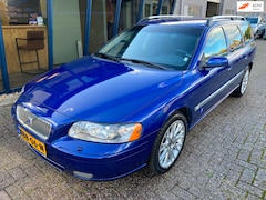 Volvo V70 - 2.5T Ocean Race 210PK Youngtimer