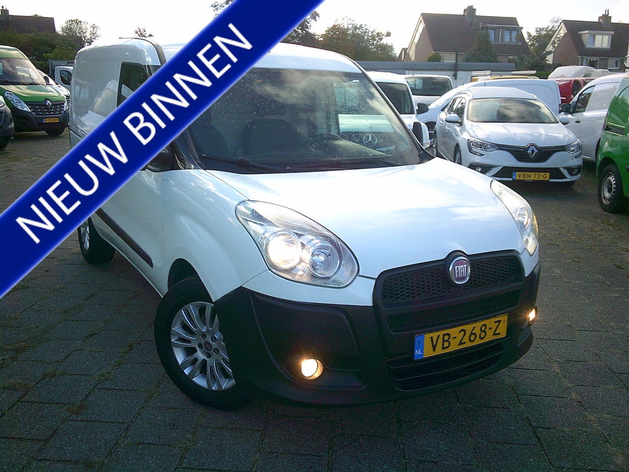 Fiat Doblò Cargo - 1.3 MultiJet SX VOORZIEN VAN AIRCO+TREKHAAK !! BTW VRIJ !! - AutoWereld.nl
