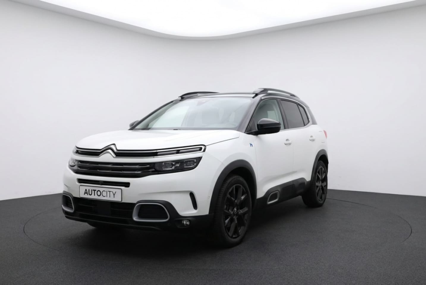 Citroën C5 Aircross - 1.6 Shine Pack PHEV Pano l Trekhaak l Vol Opties - AutoWereld.nl