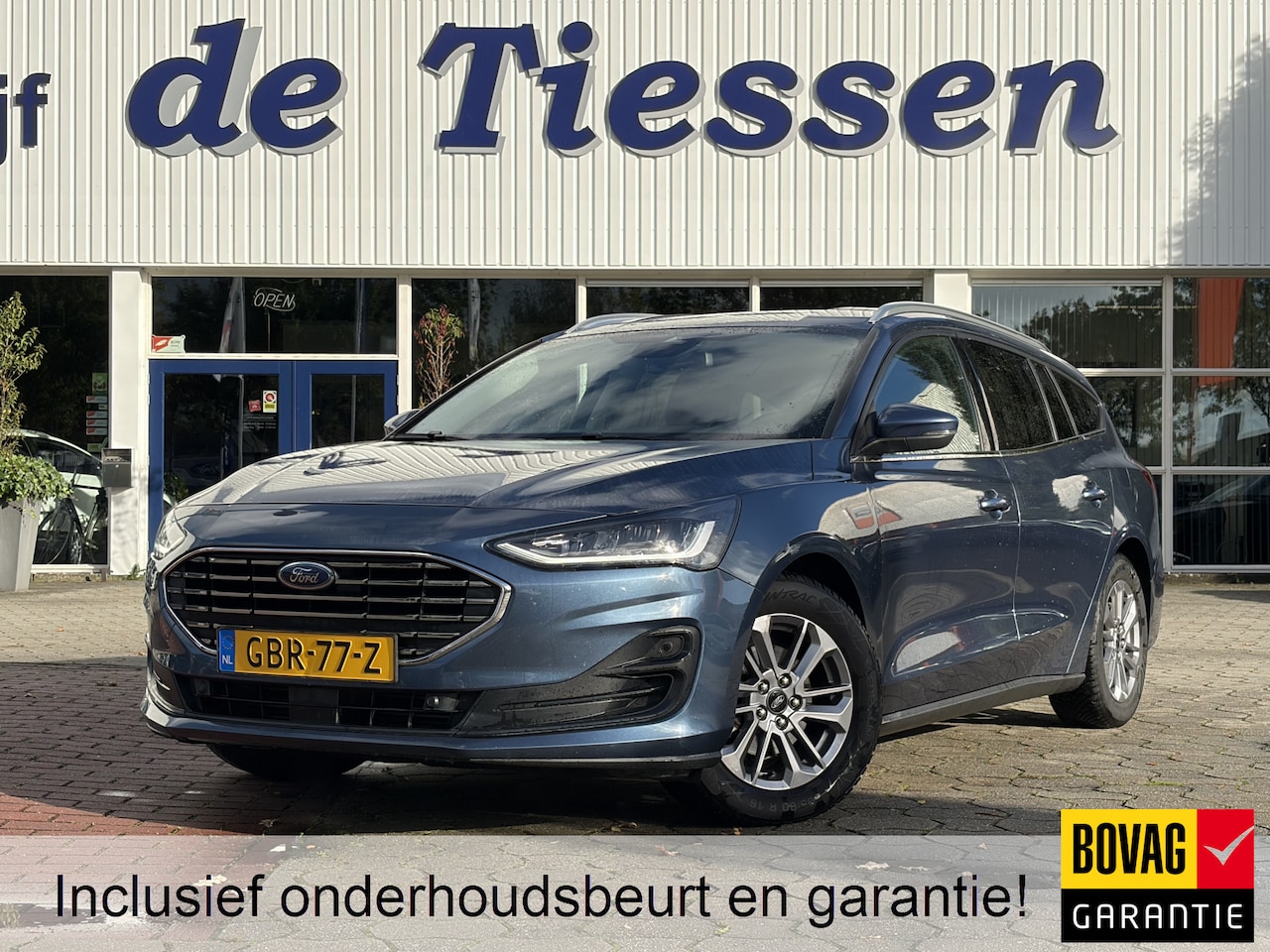 Ford Focus Wagon - 1.0 EcoBoost Hybrid Titanium | AUTOMAAT | Carplay | PDC | Rijklaar met beurt & garantie! - AutoWereld.nl