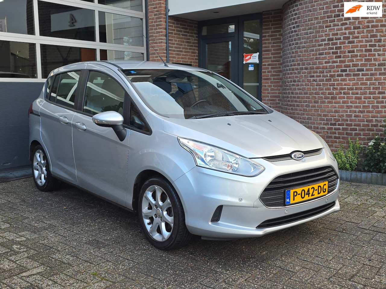 Ford B-Max - 1.6 TI-VCT Style Automaat |Airco |Trekhaak - AutoWereld.nl