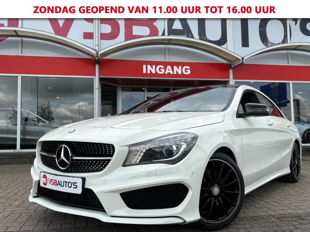Mercedes-Benz CLA-Klasse - CLA 180 AUT. 122PK AMG-PAKKET PANO-DAK  TREKHAAK SPORT-SOUND AIRCO LMV PDC - AutoWereld.nl