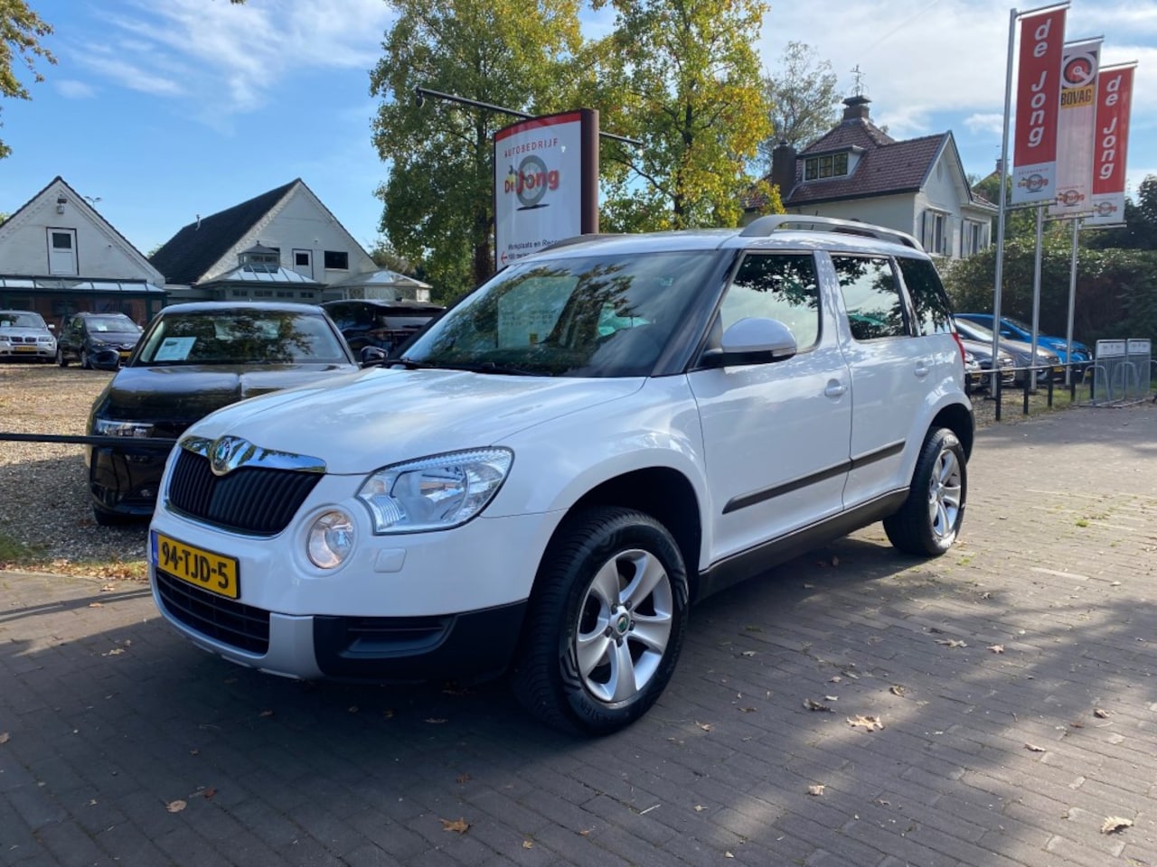 Skoda Yeti - 1.2 TSI AMBITION / CRUISE CTR. / TREKHAAK / AIRCO-ECC / LMV / PARROTH - AutoWereld.nl