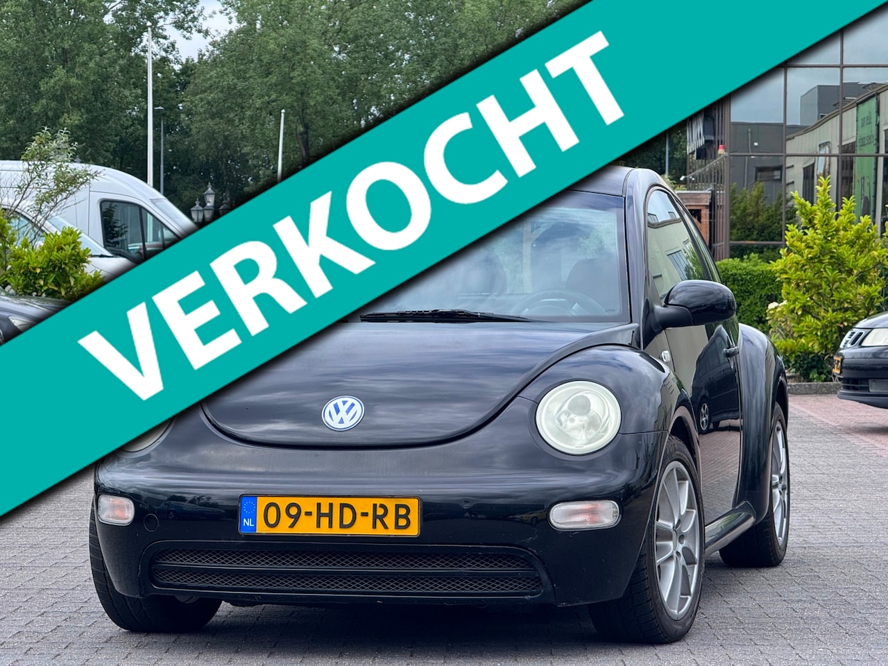 Volkswagen New Beetle - 1.6 | APK 10-04-2027 | Airco | Elektrische ramen | Elektrische spiegels | 16 inch velgen | - AutoWereld.nl