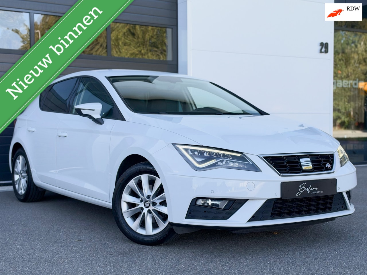 SEAT Leon - 1.0 EcoTSI FR Style LED | Carplay | Alcantara - AutoWereld.nl