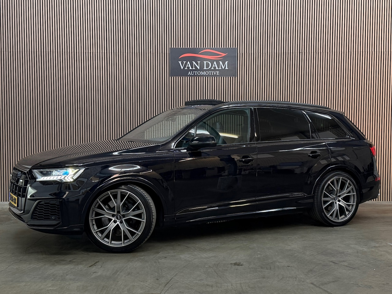 Audi Q7 SQ7 - 4.0 TDI quattro 7p 2020 PANO LUCHTVERING RS-SEATS - AutoWereld.nl