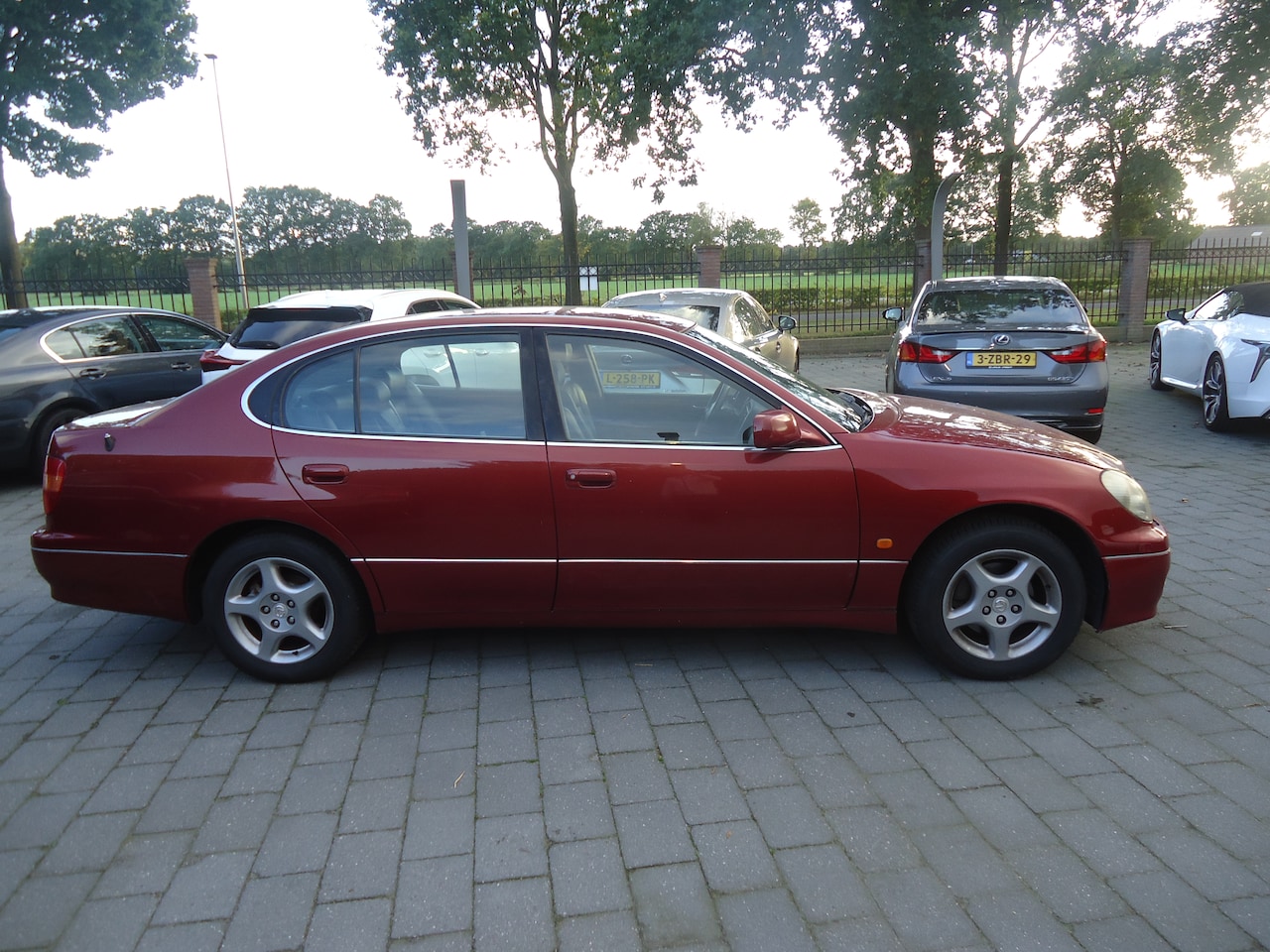 Lexus GS - 300 Executive eerste eigenaar Nederlandse auto met nap