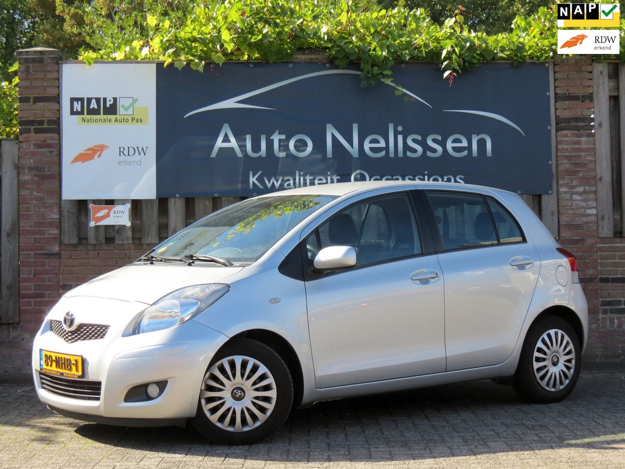 Toyota Yaris - 1.3 VVTi Aspiration 5-DRS | LEDEREN BEKLEDING | CLIMA-AIRCO | STOELVERWARMING | 2e EIGENAA - AutoWereld.nl