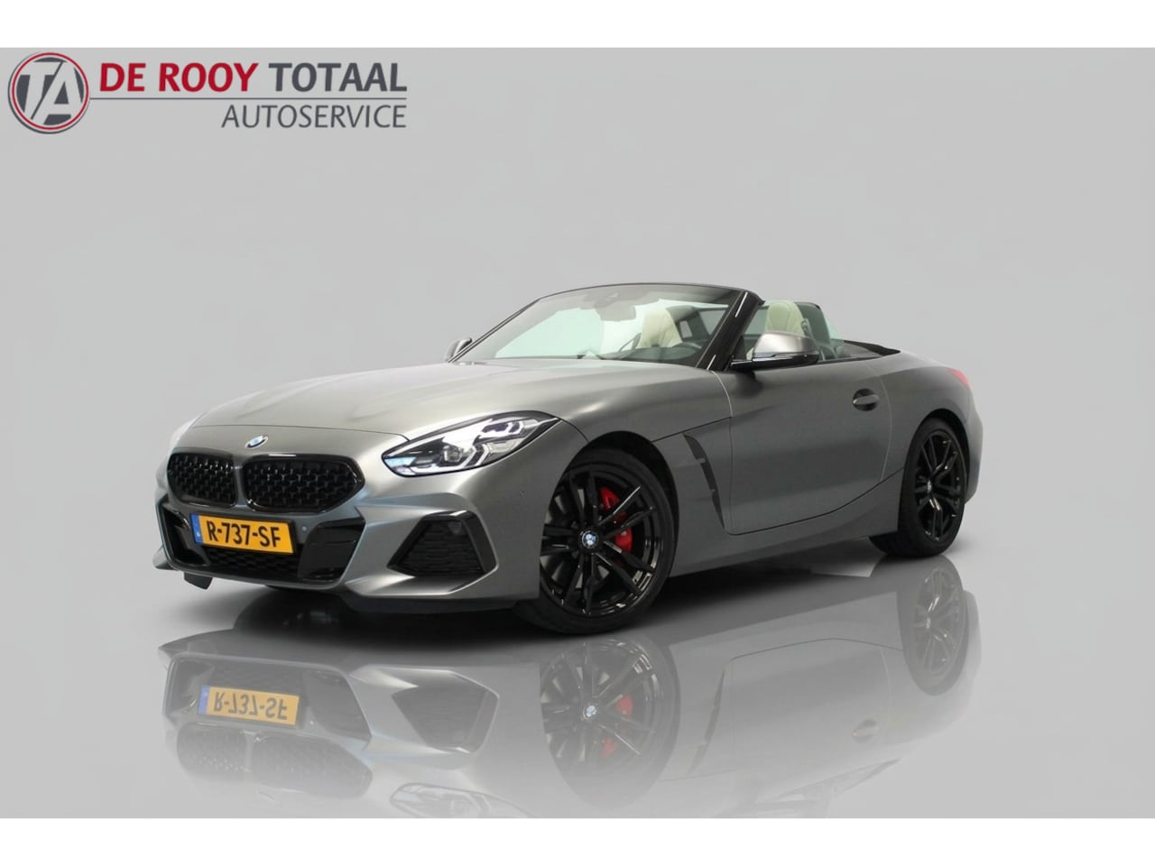 BMW Z4 Roadster - sDrive30i | 259PK | Mat Grijs (Frozen Grey II) | M-Sport | Nederlandse auto | Leder Elfenb - AutoWereld.nl