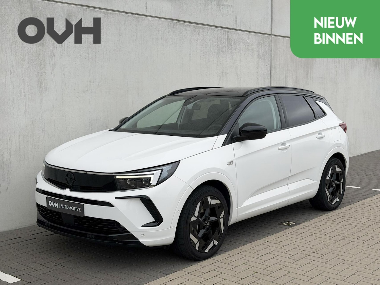 Opel Grandland - 1.6 Turbo Plug-In Hybrid 4x4 GSe | Camera | Keyless | Stuurverw - AutoWereld.nl