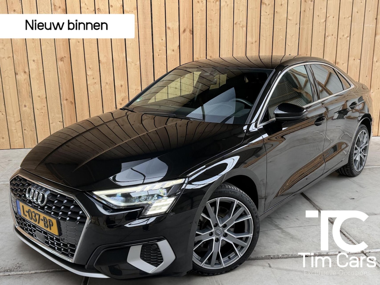 Audi A3 Limousine - 30 TFSI Business edition Automaat | Apple CarPlay/Android Auto | Cruise & climate control - AutoWereld.nl