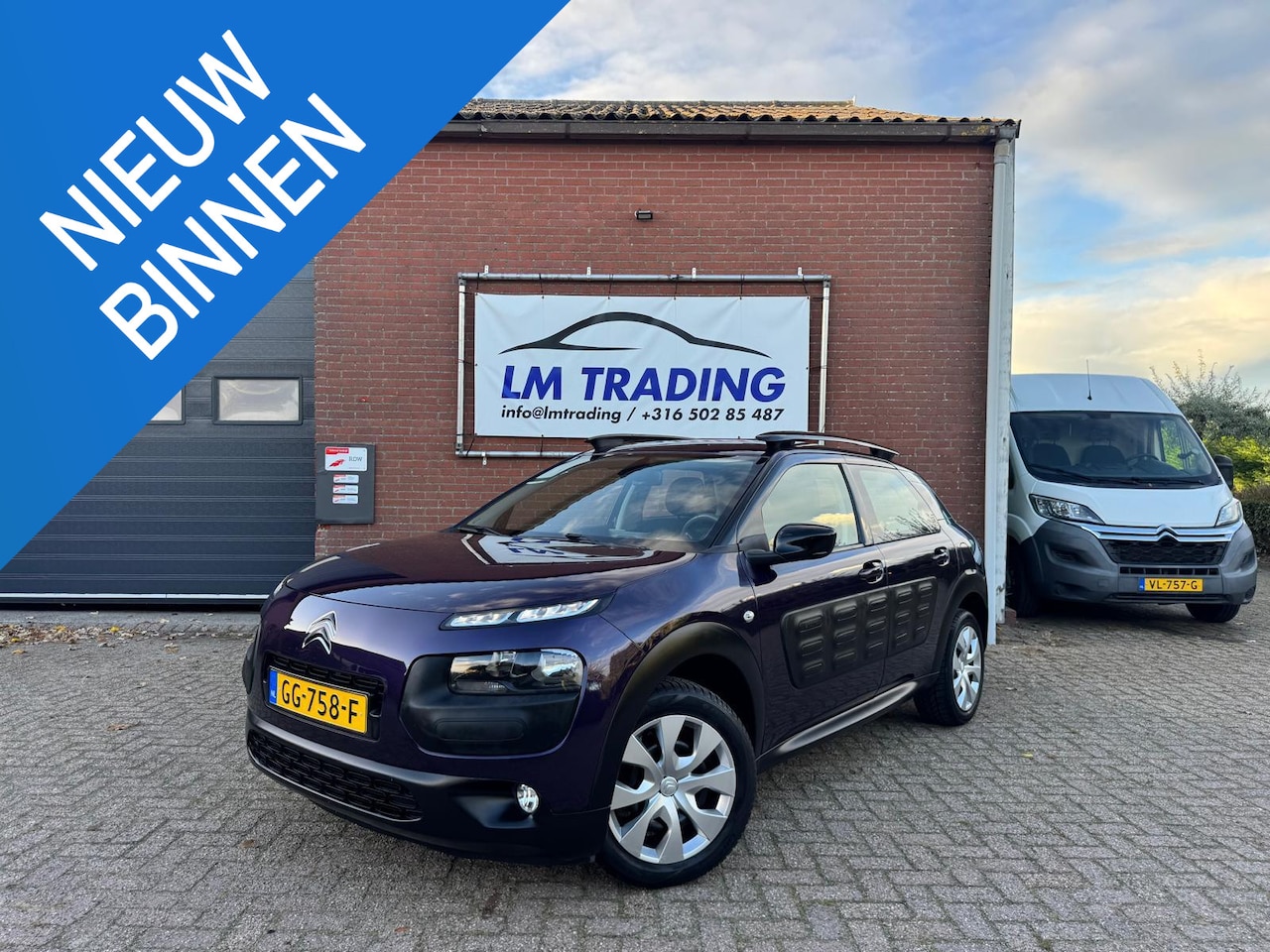 Citroën C4 Cactus - 1.2 e-VTi Business AUTOMAAT CAMERA NAVI PDC TREKHAAK CRUISE LED NAP! 2 SLEUTELS + BOEKJS! - AutoWereld.nl
